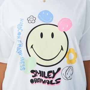 Oversized Graphic Tee